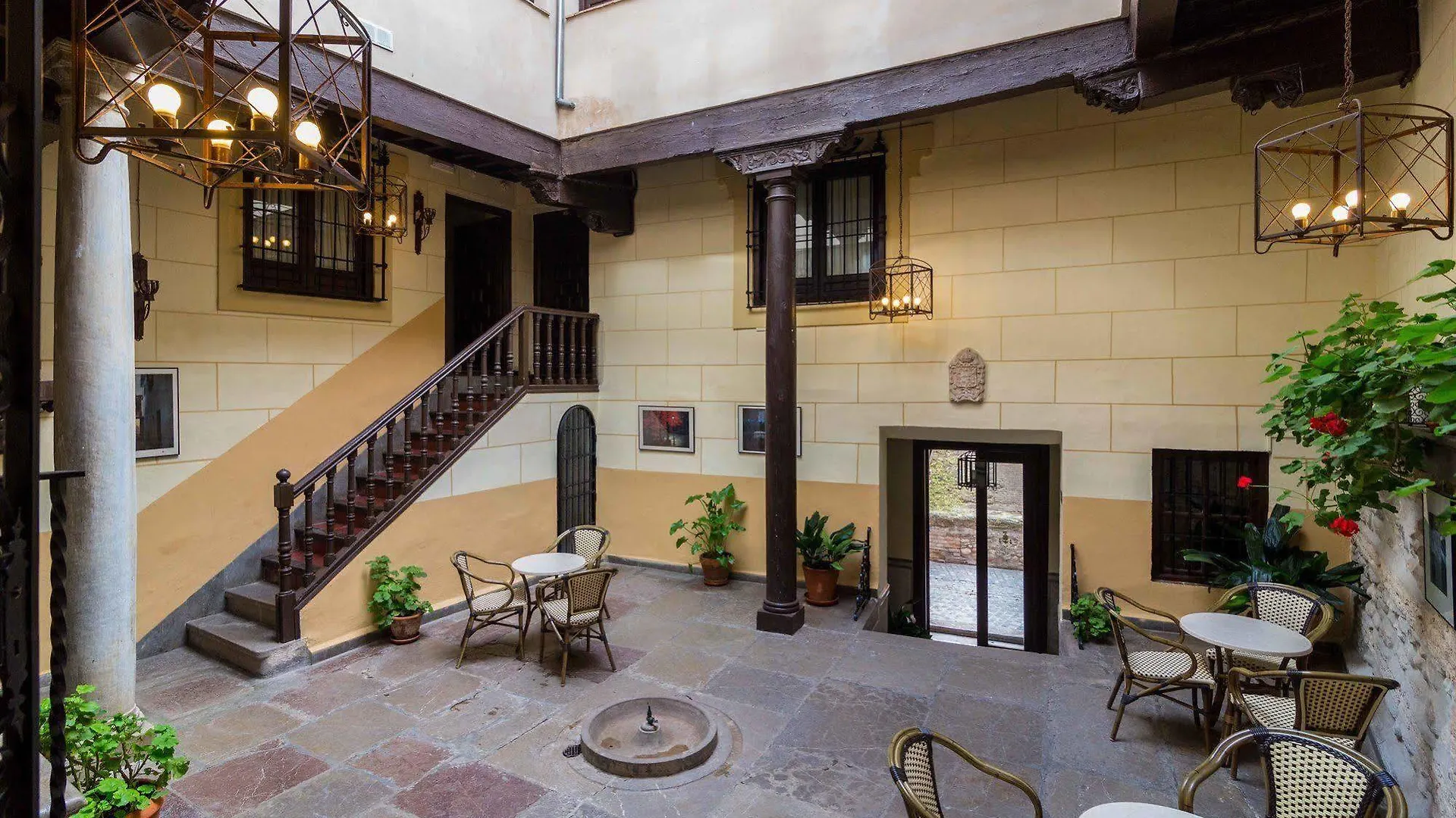 Palacio De Mariana Pineda Hotel Granada