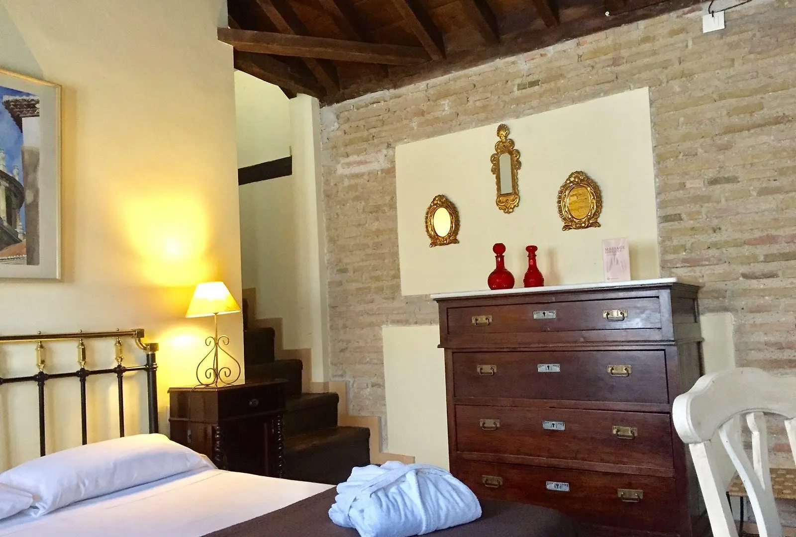 Palacio De Mariana Pineda Granada Hotel