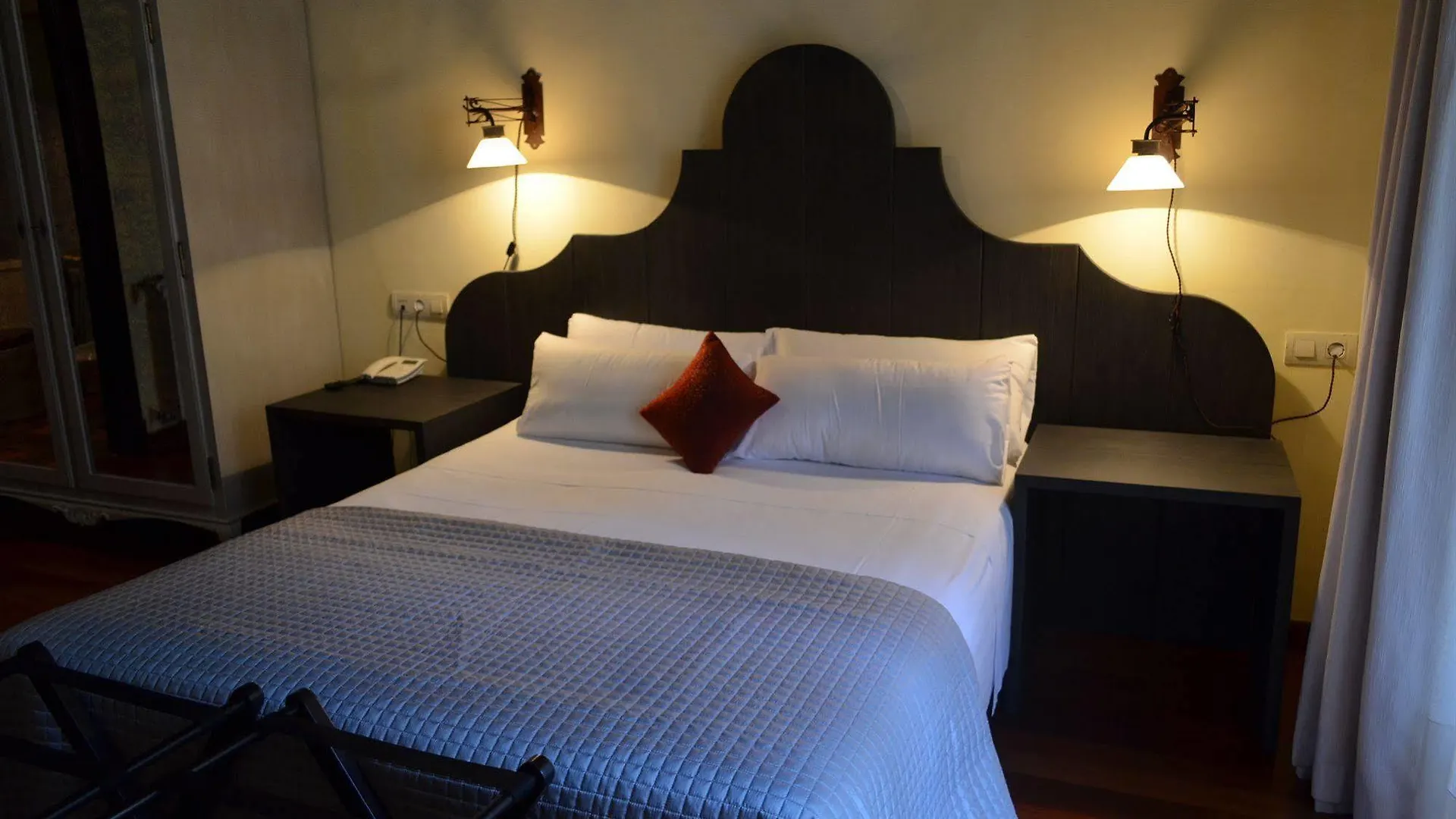 **** Hotel Palacio De Mariana Pineda Granada Spanje